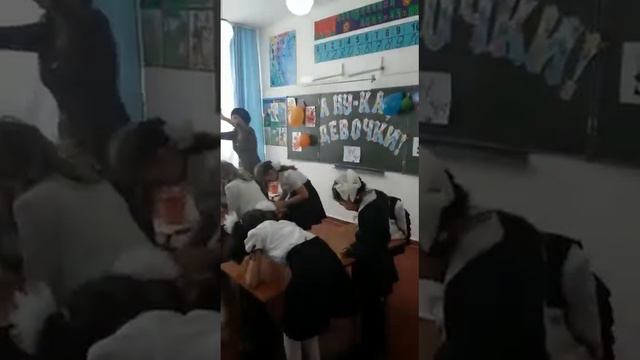 А ну ка девушки 8 марта 2019 г.(1) смотреть онлайн