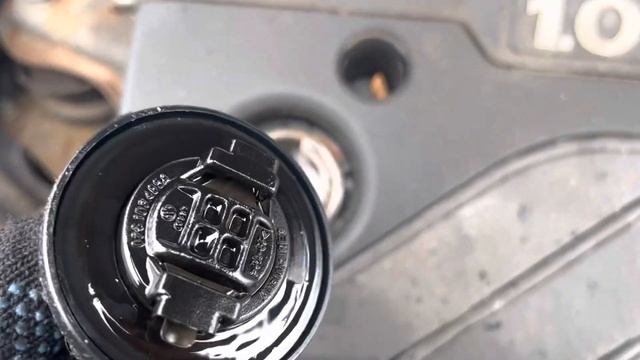 Разборка Volkswagen - Polo 1999-2001, 1 (VIN: WVWZZZ6NZ1Y337842) Y811BFS смотреть онлайн