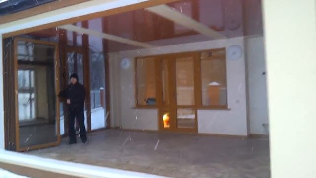 Остекление террасы раздвижными конструкциями типа "гармошка" от ИГМА смотреть онлайн