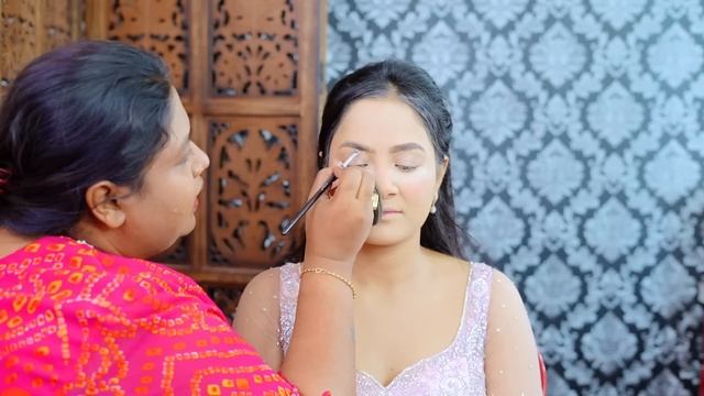 I Went to The *Best* Reviewed Kiara Advani *BRIDAL* Makeup Artist ? *EXPENSIVE* ? смотреть онлайн