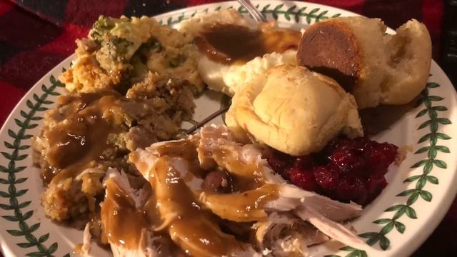 Over 60 / Family Plans Fail / Beauty Updates / A Soup Recipe / and Christmas Bulbs смотреть онлайн