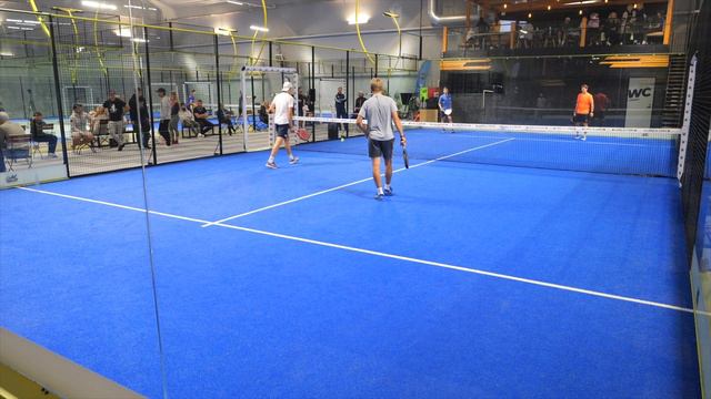 Hyrkkönen, Huttunen vs. Myllymäki, Myllymäki - Padel 247 смотреть онлайн