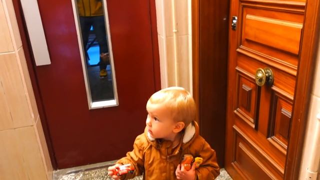VLOG: БУДЕМ МЕНЯТЬ ПОСУДОМОЙКУ! МАЛЕНЬКИЙ ПОТОП! 29.01.21 смотреть онлайн
