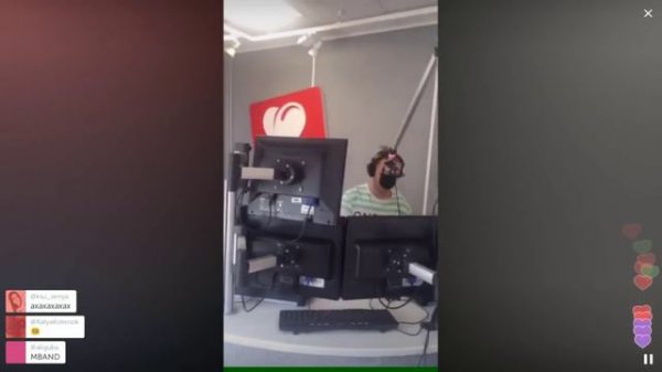 Жасмин Томпсон поет "Зеленоглазое такси" / Перископ LoveRadio 2016 на TopPeriscope.Ru