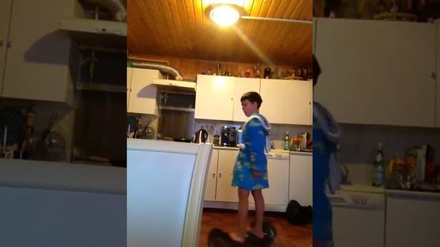 Ура день рождения мне подарили ГироСкутер смотреть онлайн