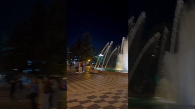 Фонтаны, как в Дубае. Пальмы, как в Майами! смотреть онлайн