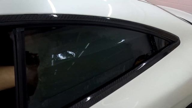 Топовый способ тонирования купэ. Тонируем зад Mercedes-Benz S-Class coupe, соответсвенно. смотреть онлайн