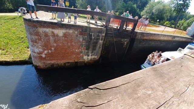 Открытие ворот шлюза Домбровки вручную смотреть онлайн