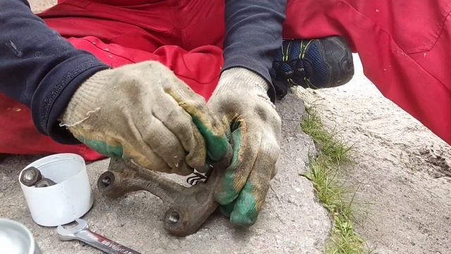 Замена задних тормозных колодок, обслуживание суппортов с электроручником. Mazda CX5