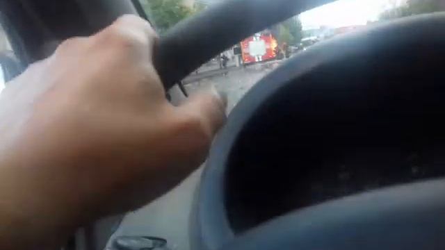 Горит машина на Немиге 2019/07/12 16:08 смотреть онлайн