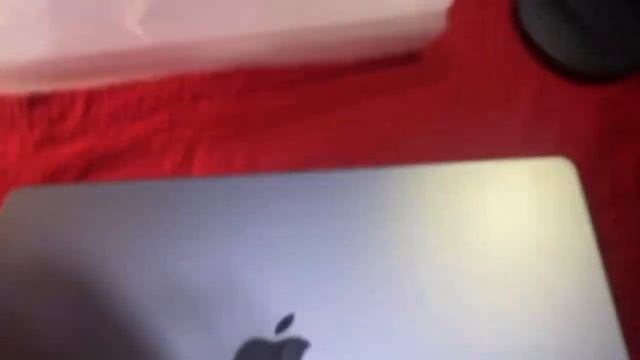 Unbox My 2023 M2 Macbook #apple #macbookpro #unboxing