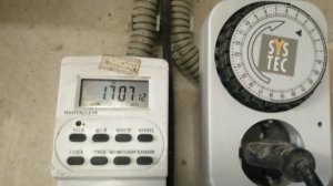 Освещение в курятнике. Таймер электронный и механический. Какой выбрать.?