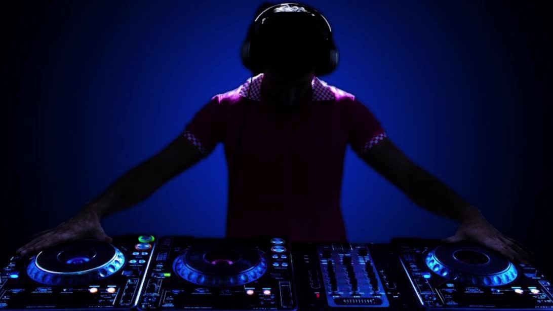 Музыкальные Будни Часть 1. смотреть онлайн