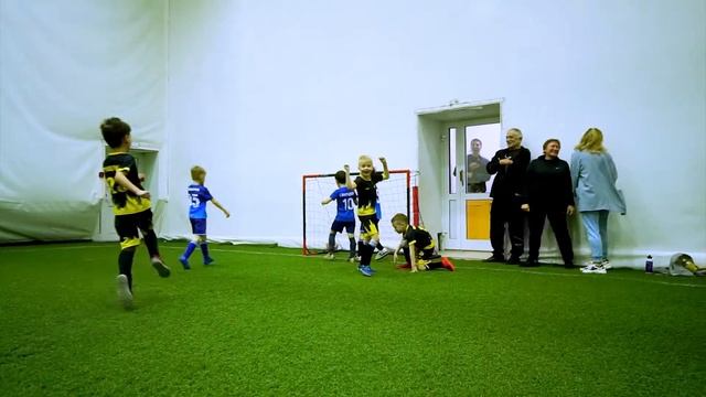 Лука Бобёр 1 турнир по футболу SVAO 14 мая 2022 год