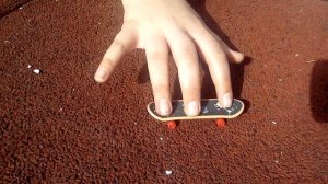 6 трюков с мини  скейтбордом (для новичков)