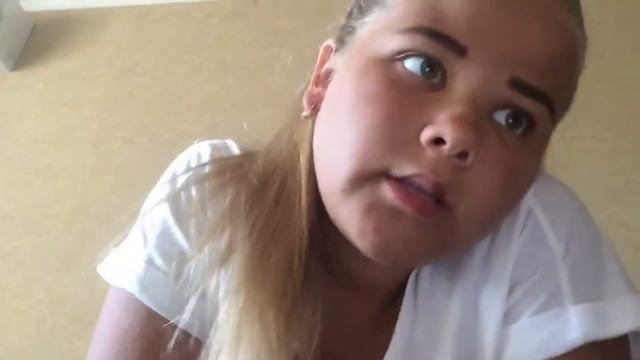 Еду прокалывать хрящ на ухе смотреть онлайн