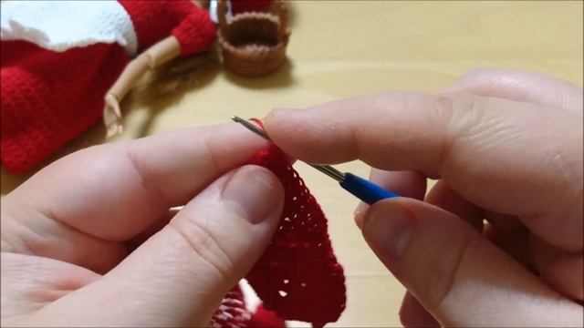 Барби - Красная шапочка. Вязание крючком.1 часть смотреть онлайн