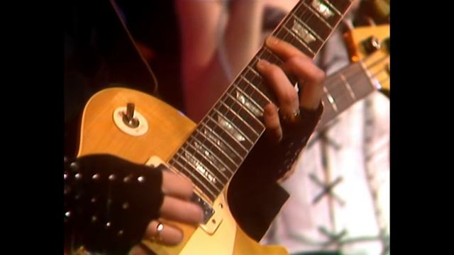 The Runaways - Cherry Bomb