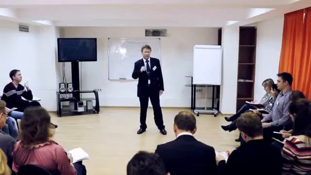 Откуда берет уверенность для выступлений на публике? На заметку ораторам. смотреть онлайн