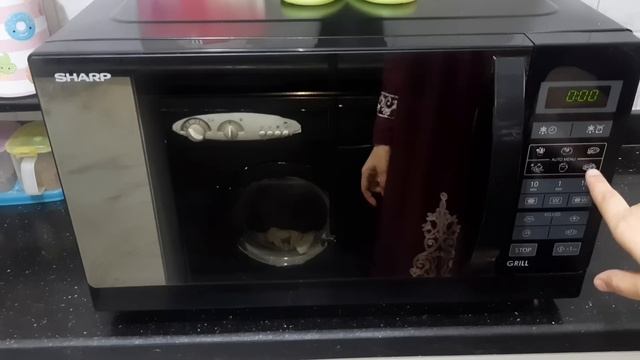 Review sharp Microwave/ريفيو مايكرويف شارب و رأيي في بعد سنه مش للتسخين وبس смотреть онлайн