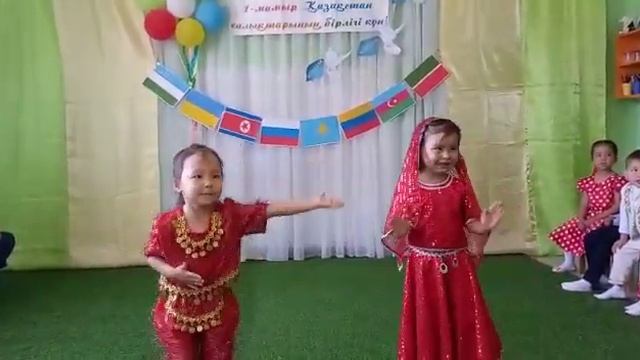 индийский танец смотреть онлайн