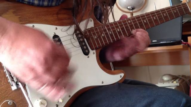Strat Squier Partscaster with Mahogany body, TBX, Chromacaster and Seymour Duncan Quarterpounders смотреть онлайн