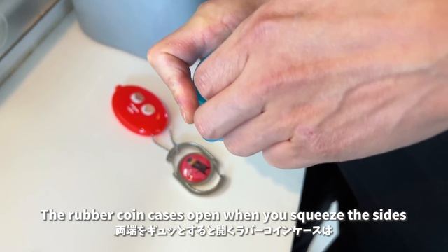 カワウソ好きにはたまらない究極のアイテムが完成しました！　Otters Introduce The Cutest New Merch.mp4