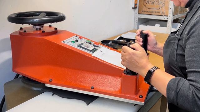 AURORA TW 516 смотреть онлайн