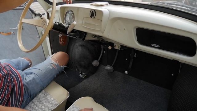 Trabant med 12 års leveranstid смотреть онлайн