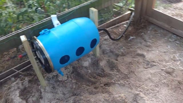 Continuous Watering Design for Ducks смотреть онлайн