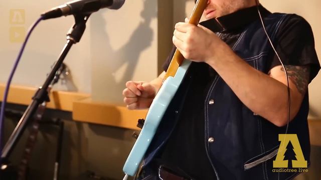 The Defibulators - Everybody's Got A Banjo - Audiotree Live смотреть онлайн