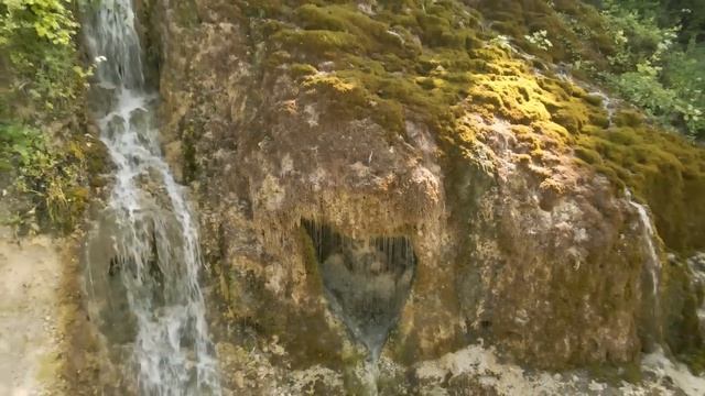 Грузинская Швейцария - Рача Грузия 2022! Ищем самую лучшую Хванчкару! смотреть онлайн