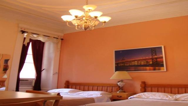 Hotel & Suites Place des Arts - Montréal (Québec) - Canada смотреть онлайн