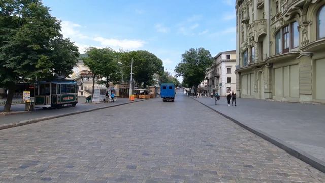 Одесса 5 минут назад. ВОЗДУШНАЯ ТРЕВОГА! РАКЕТЫ ЛЕТЯТ НА ОДЕССУ! смотреть онлайн