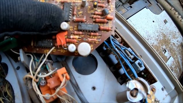 Электропроигрыватель ВОЛНА 307С-1!! Разбор на радиодетали советской электронике! смотреть онлайн