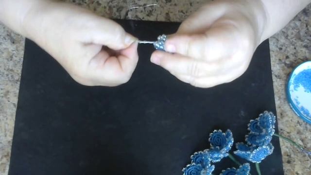 Махровая фиалка из бисера. Мастер - класс. смотреть онлайн