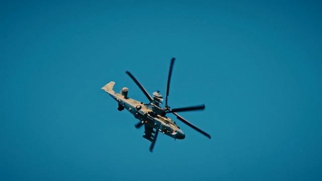 Flying a 'suborbital ballistic space plane' - Meet Virgin Galactic's pilots смотреть онлайн