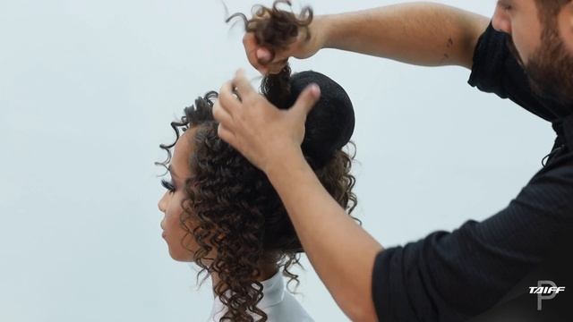 Coque Alto Cabelos Cacheados Por O Joaquim | Tutorial