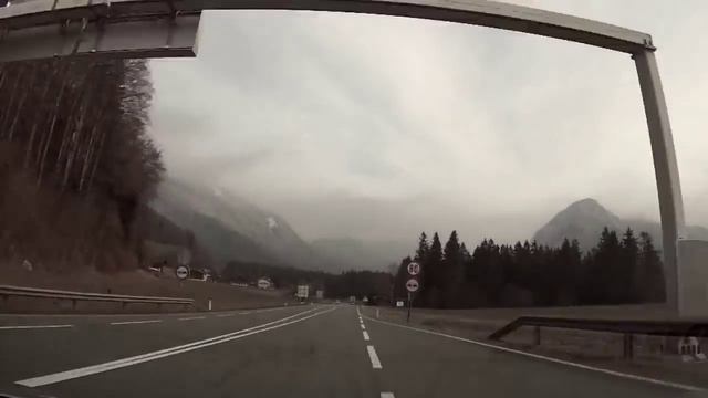 Austria's Best Driving Roads : Zell am See to Salzburg смотреть онлайн