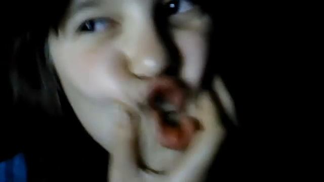 Видео с веб-камеры пользователя Альбинка Галимова от  8 Июнь 2012 г., 11:37 (PDT)