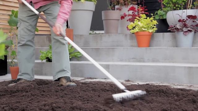 Découvrez la gamme Light™ Fiskars qui allie design et légèreté смотреть онлайн