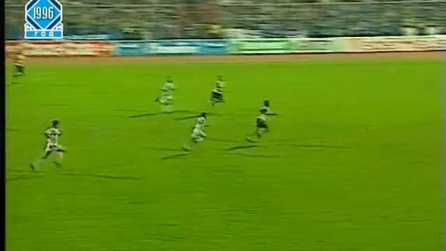 Дубль Сергея Кирьякова (Карлсруэ) в ворота дортмундской Боруссии (1996)