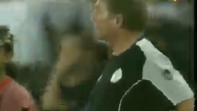 Primer gol de Carlos Tenorio Al-Saad vs. Al-Kohor смотреть онлайн