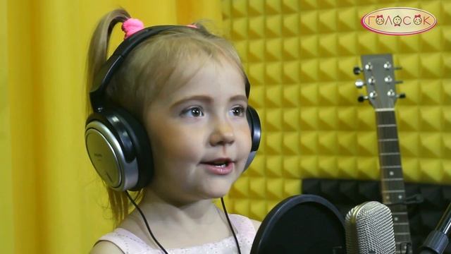 Детская песенка - Солнышко лучистое | Видео для детей | Академия Голосок | Соня Белоусова смотреть онлайн