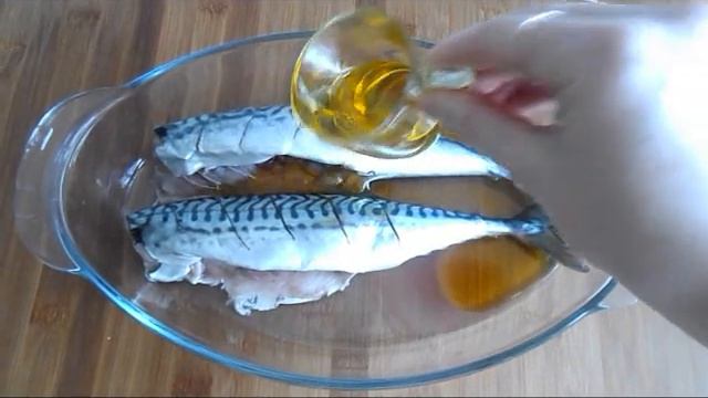 РЫБА СКУМБРИЯ МАРИНОВАННАЯ В АПЕЛЬСИНОВОМ СОКЕ #маринованнаяскумбрия#скумбрия смотреть онлайн