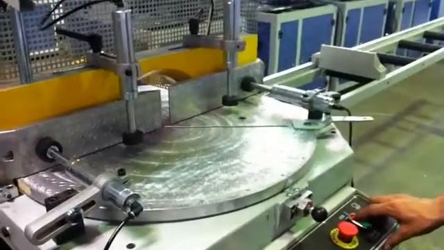 horizontal clamp OMRM 125 смотреть онлайн