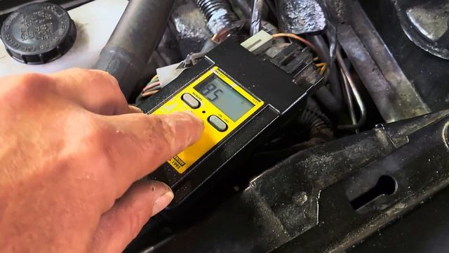 FOXBODY MUSTANG ECU CODES & VACUUM SMOKE TEST смотреть онлайн