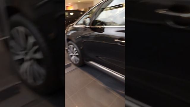 Renault Espace смотреть онлайн