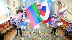 Танец Россия с помпонами в детском саду на 23 февраля