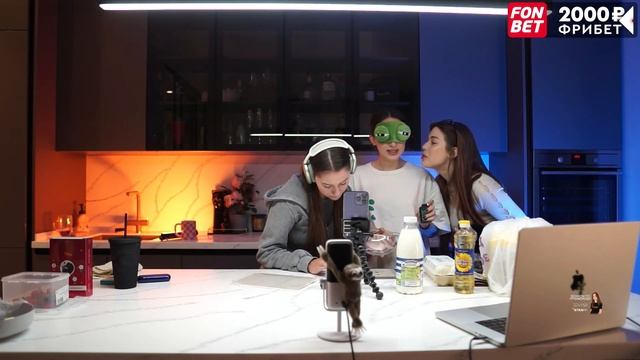 Акулич дала потрогать #уффтвича смотреть онлайн